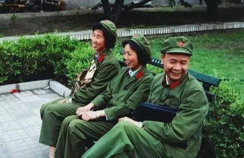 娱乐吃瓜酱解放军,娱乐吃瓜酱视角下的解放军风采